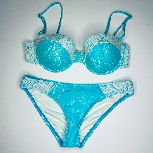 ๐Betsey Johnson Bikini Size Medium Turquoise and White Lace - Picture 4 of 13